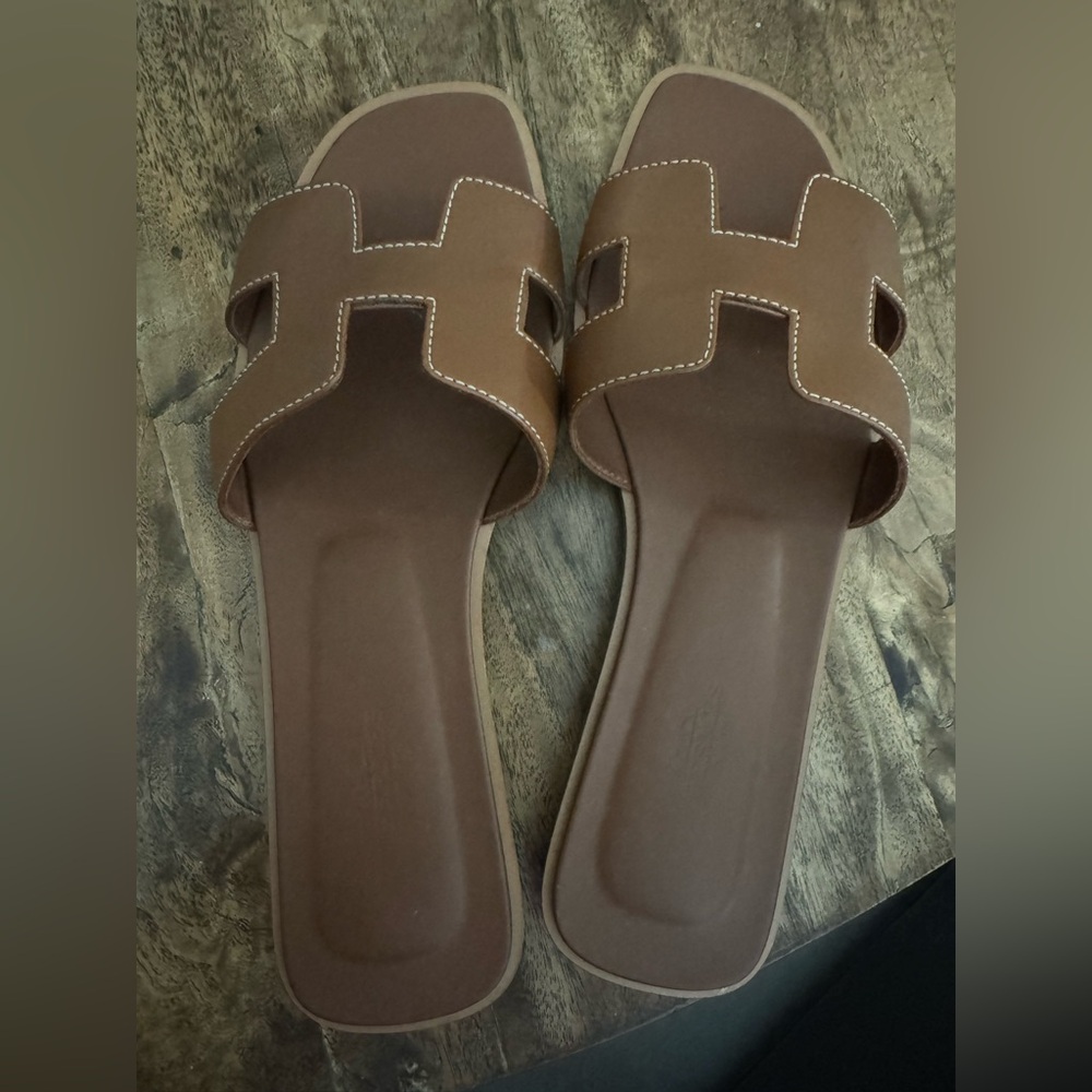 Hermes Oran Sandals 39.5